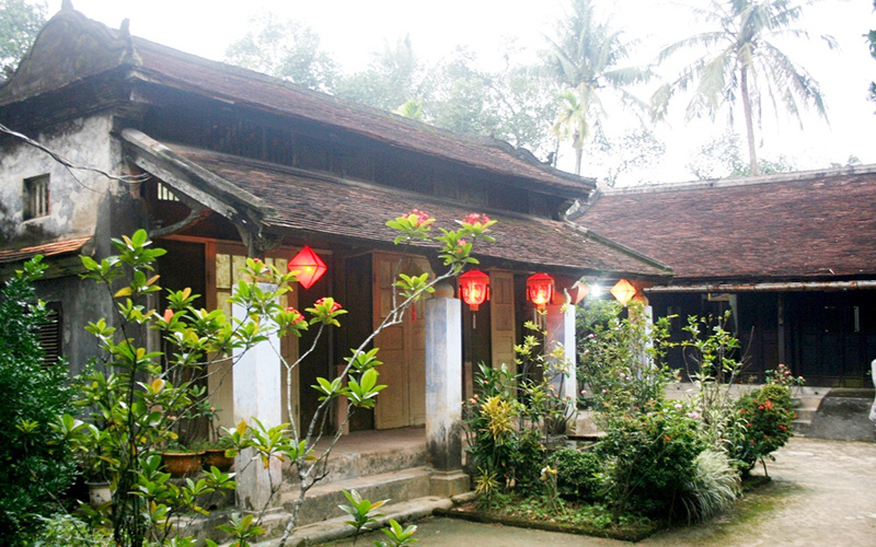 Ancient Hue Garden Houses
